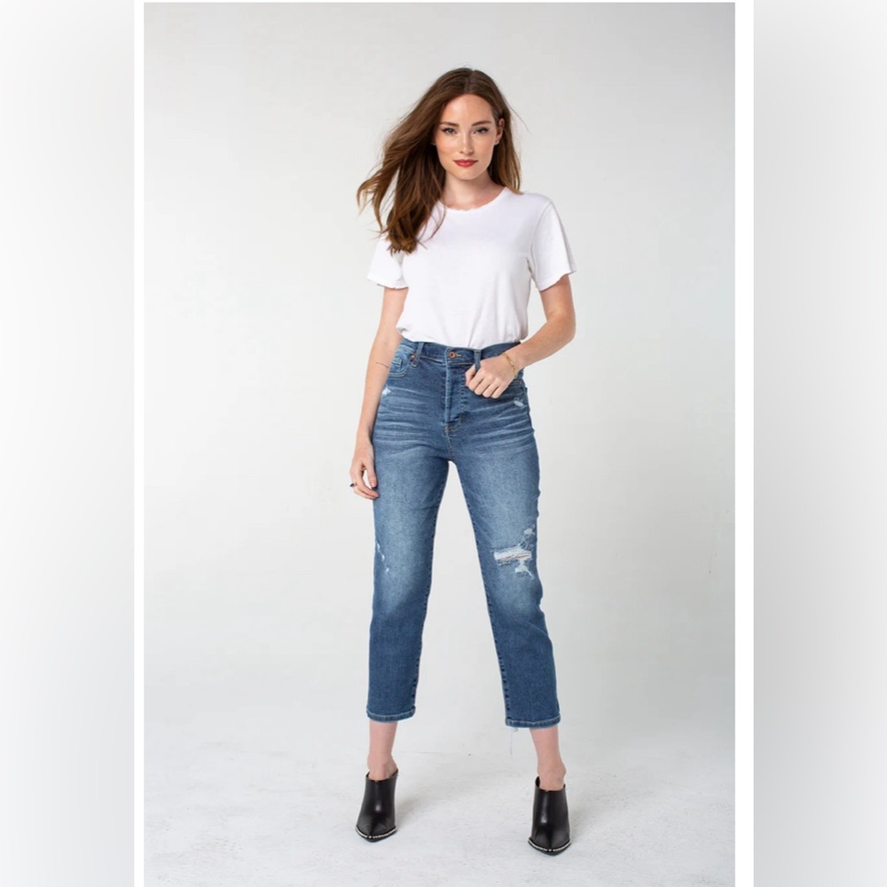 Kendall + Kylie Iconic Straight Leg Jeans